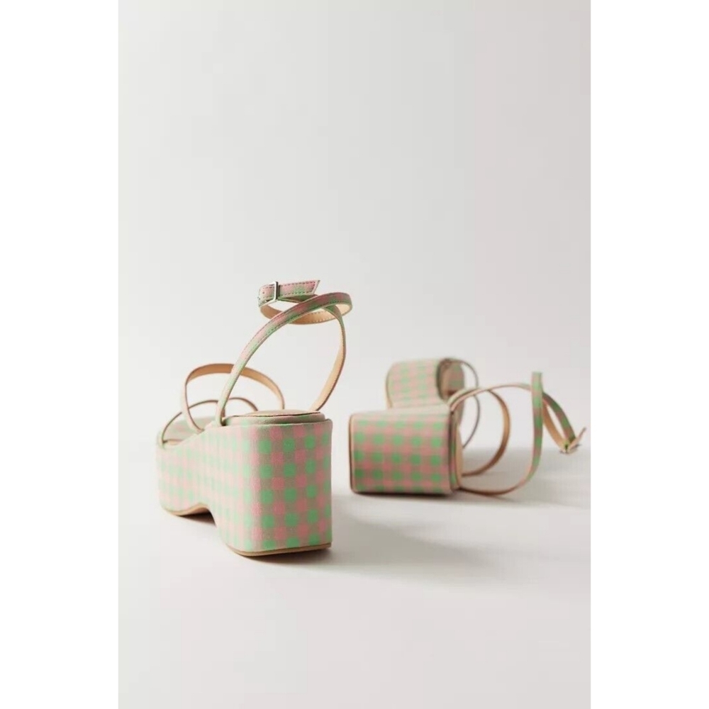 Urban Outfitters Nora Strappy Wedge Sandal - Picture 3 of 7